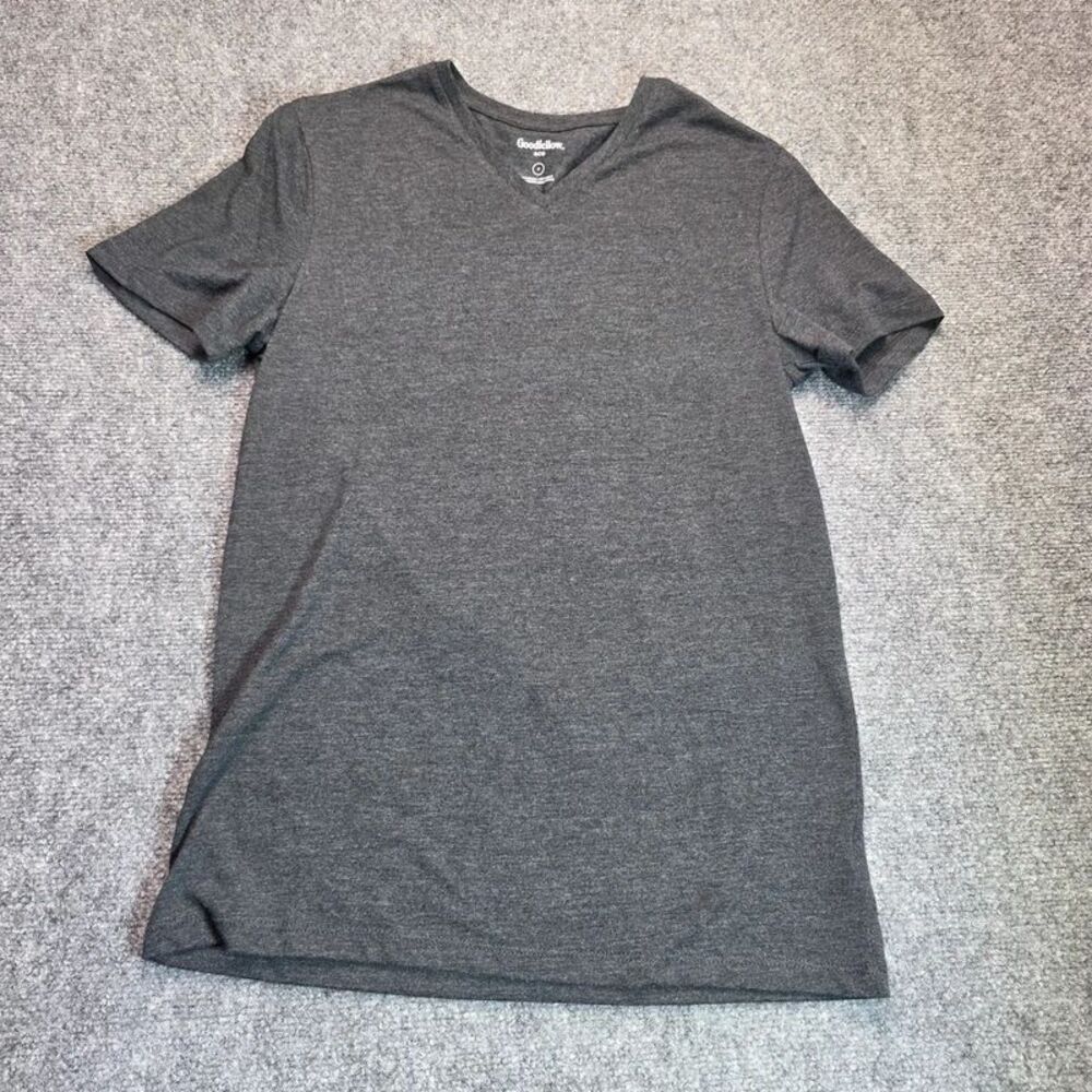 Men’s Charcoal Gray V-Neck Everyday Basic Tee Size S